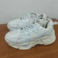 ۲ جفت کفش تازه