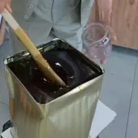 عسل کوهستانی و روغن حیوانی پاک