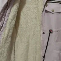 کاپشن|لباس|گرگان, |دیوار