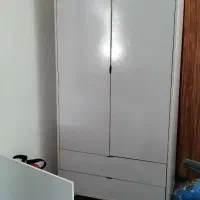 تخت و کمد نوزاد نوجوان