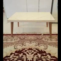 میز تحریر کودک یا میز صبحانه و مطالعه