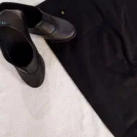 شلوار و کفش زنانه|کیف، کفش، کمربند|نیشابور, خط کاشمر|دیوار