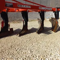 گاواهن|خودرو سنگین|کبودرآهنگ, |دیوار