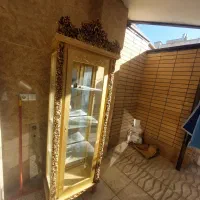 دکور،ویتریت شیشه ای طلایی مخصوص پذیرایی