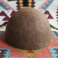 کلاه نمدی و قالیچه نمدی|گلیم، جاجیم، گبه|ساری, |دیوار