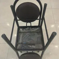 تعداد ۱۵۰۰عددصندلی بادوام|صندلی و نیمکت|شیراز, زرهی|دیوار