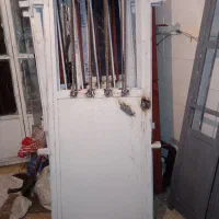 دربهای نوودست دوم. آهنی|مصالح و تجهیزات ساختمان|بروجرد, |دیوار