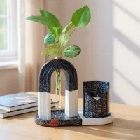 گلجا، گلدان و اکسسوری‌ بتنی بهترین هدیه روز مادر|گل و گیاه طبیعی|بیرجند, |دیوار