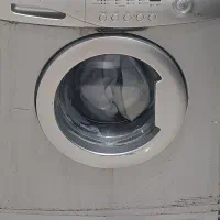 لباسشویی سامسونگ در حد نو خشکن دارد