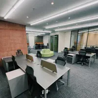 دستیار شخصی مدیر عامل در یک شرکت معتبر