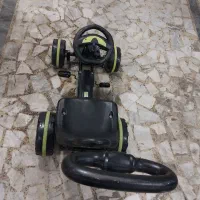 چهارچرخ رکاب دار|اسباب‌‌بازی|رشت, سعدی (تختی)|دیوار