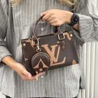 کیف ملودی قزوین اقبالیه|کیف، کفش، کمربند|اقبالیه, |دیوار