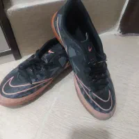 کفش فوتبال چمن مصنوعی