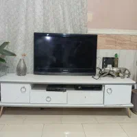 کلیه اسباب اثاثیه خونه رو بعلت مهاجرت گذاشتم فروش