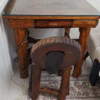 میز ناهار خوری چوبی ۴ نفره(همراه با بازی تخته نر)|میز و صندلی غذاخوری|تهران, تسلیحات|دیوار