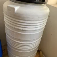 منبع ۳۰۰ لیتری اب