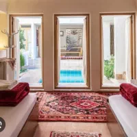 اقامتگاه سنتی خانه ای تاریخی هتل سنتی|اجارهٔ کوتاه‌مدت آپارتمان و سوئیت|اصفهان, سنبلستان|دیوار