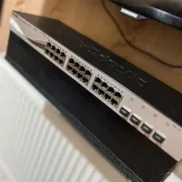 سوییچ شبکه DGS 1210-28 در حد نو