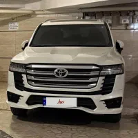 لندکروز VXR مدل 2026 پلاک شده