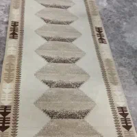 فرش راهرو ۱۲۰۰ شانه در حد نو