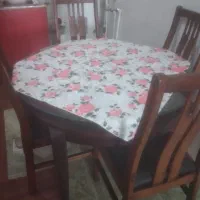 میز ناهارخوری ۴نفره درحد نو