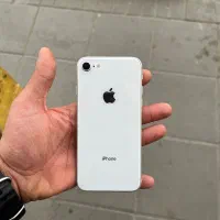 ایفون ۸ ۶۴ گیگ لاکاغذی