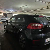 ریو هاچبک ۲۰۱۷ بدون رنگ