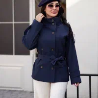 فروشنده خانم حرفه ای درمانتو( مرکز خرید ۱۷شهریور)