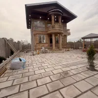 ویلای زمین 500 بنا 220متر سه خواب منطقه برند
