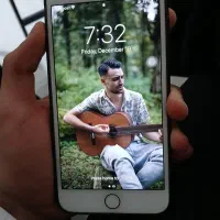 ایفون ۷ پلاس کاملا سالم