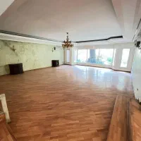 ۷۰۰متر زمین