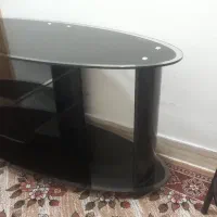 میز تلویزیون شیشه ایی