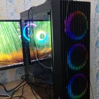 کیس غول پیکر