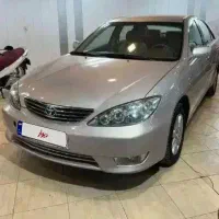 تویوتا کمری‌گرند