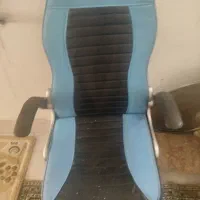 صندلی گیم تقریباً کار کرده