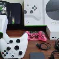 Xbox series s  همراه با یک هارد یک ترابایت|کنسول، بازی ویدئویی و آنلاین|اصفهان, بهارستان|دیوار