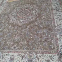 سلام.     دوعدد فرش سه در چهار و سه عدد کناره