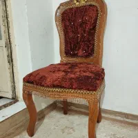 دوعدد صندلی