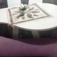 میز ناهارخوریدرحدنو