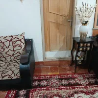 مبل راحتی هفت نفره همراه سه عدد میز|مبلمان خانگی و میز عسلی|تبریز, |دیوار