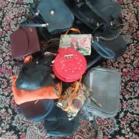 کیف وکفش و چادر و لباس دست دوم