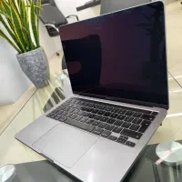 MacBook pro 2020 m1
