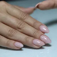کاشت ناخن  با لاک ژل رایگان|خدمات زیبایی و سلامت|تهران, اختیاریه|دیوار