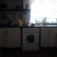 واحد ۱۱۰ متری در کوی ولی عصر