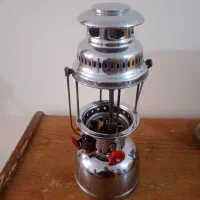 چراغ زنبوری نفتی