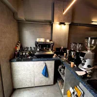 اجاره مغازه|اجارهٔ مغازه و غرفه|رشت, گلباغ نماز|دیوار