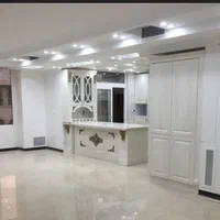 ۱۷۰متری ۲پارکینگ فول ۵سال ساخت خ چهارم