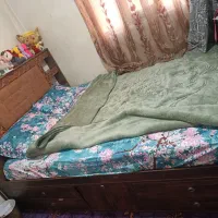 تخت دونفره