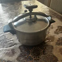 زودپز قدیمی سب