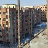 کار گر مصالح کش